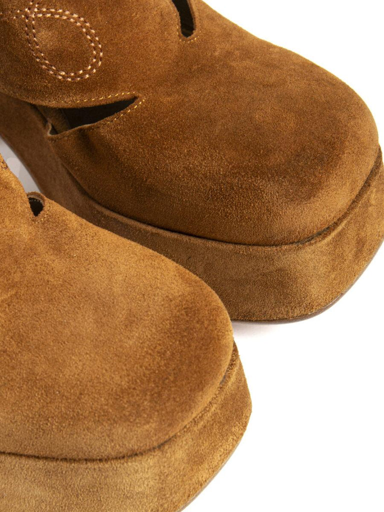 Zeppe in camoscio whiskey 2750 394 CURIOSITE 