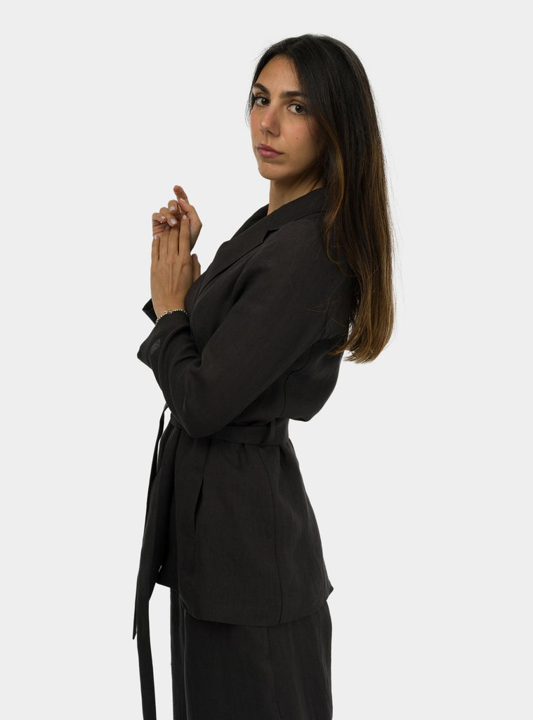 Giacca con fusciacca in lino Nero SS25304T032 PEDRA NIU 