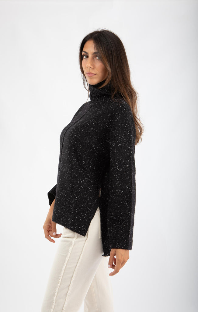 Maglia dolcevita in lana con spacchi 521SD53032 S3000 ALESSIA SANTI 