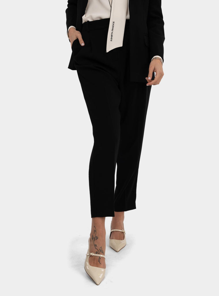 Tailleur in crêpe con decorazione logo Nero TP00351E2 110NERO ELISABETTA FRANCHI 