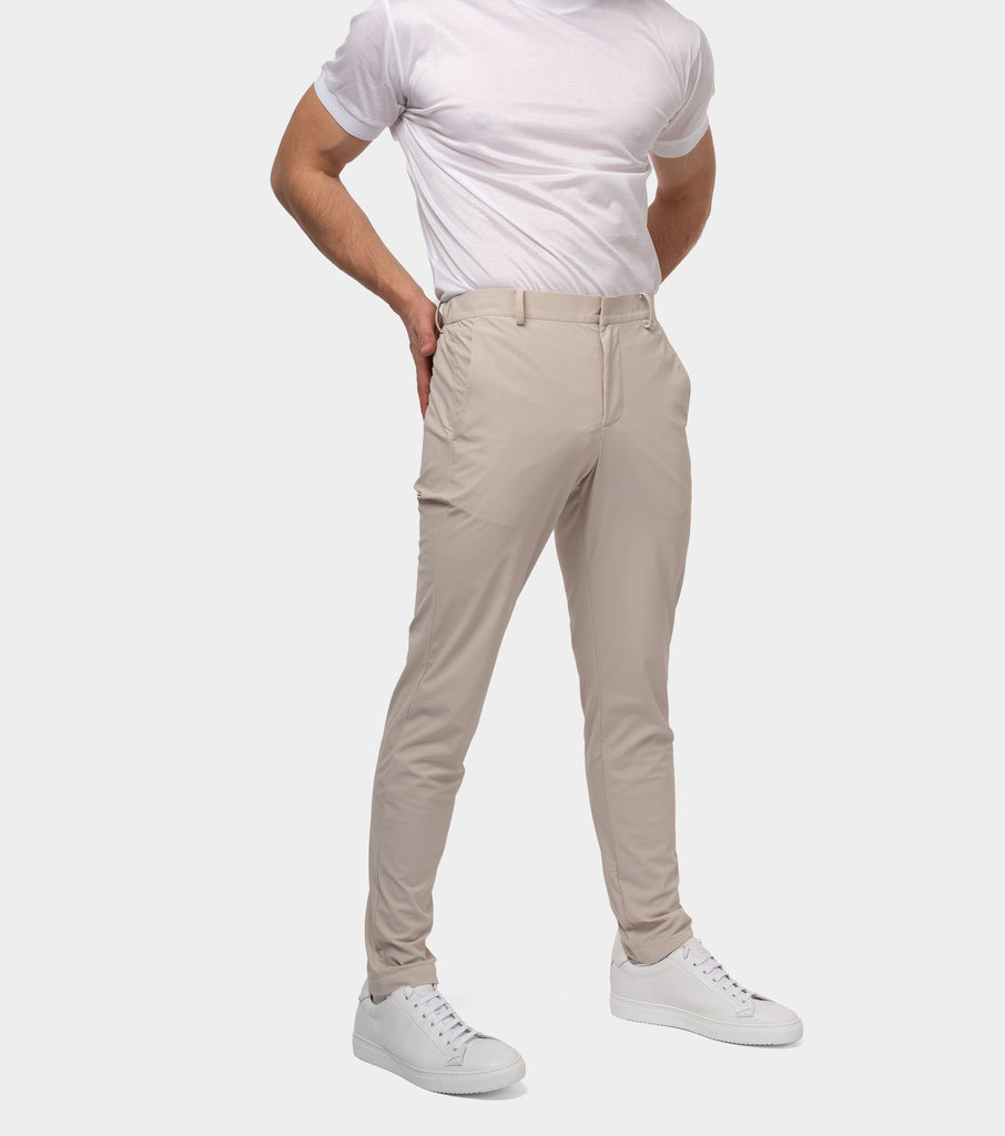 immagine-1-duno-pantalone-in-tessuto-tecnico-beige-pantalone-uomo-dolphtrevi-148