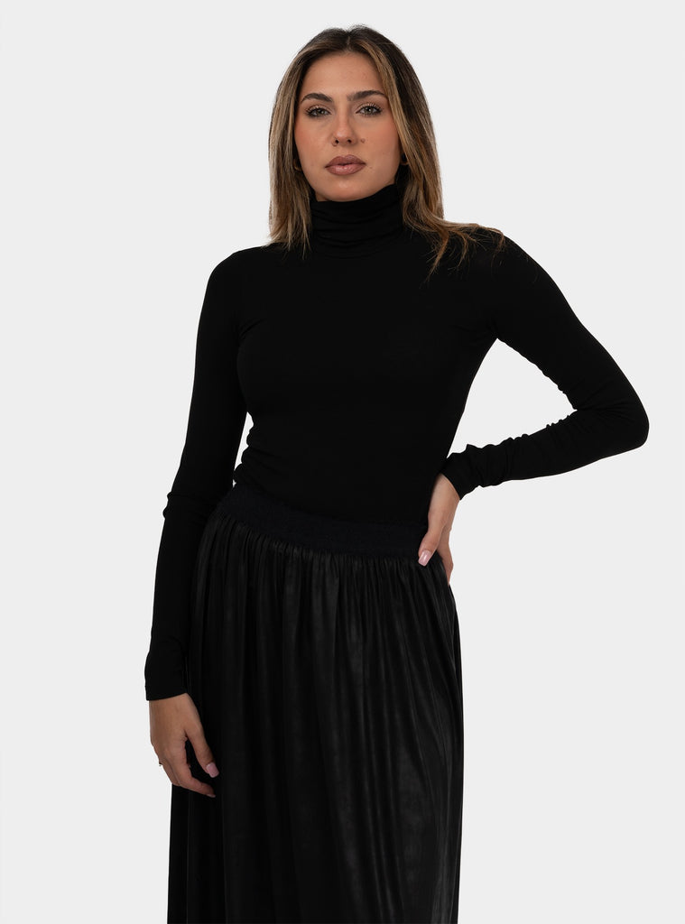 immagine-1-otto-dame-lupetto-in-viscosa-nero-maglia-donna-dk8029-1nero