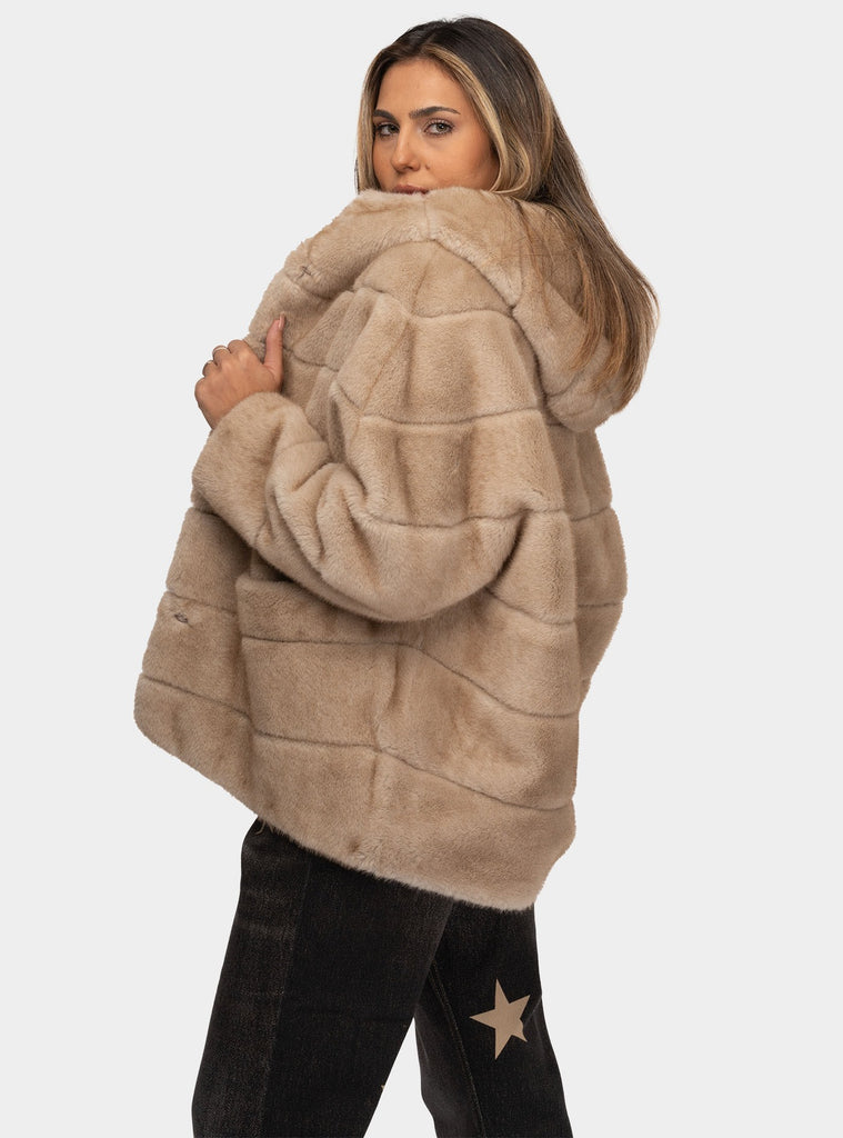 immagine-2-betta-corradi-cappa-con-capuccio-in-ecopelliccia-beige-cappotto-a41b606-00040beige