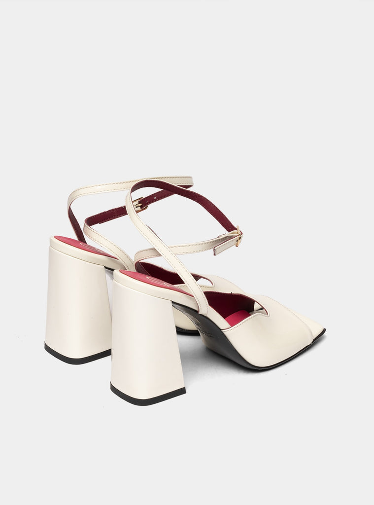 immagine-2-seboys-sandalo-in-vernice-bianco-sandalo-p8420-vernice-bianco