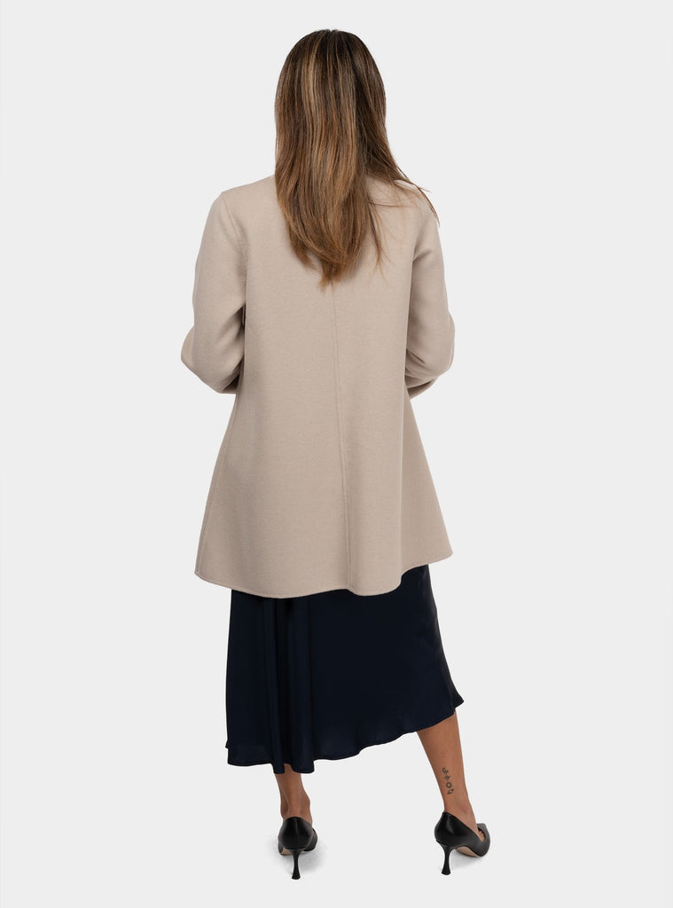 immagine-4-alessia-santi-cappotto-svasato-panna-cappotto-421sd35064-s2278panna