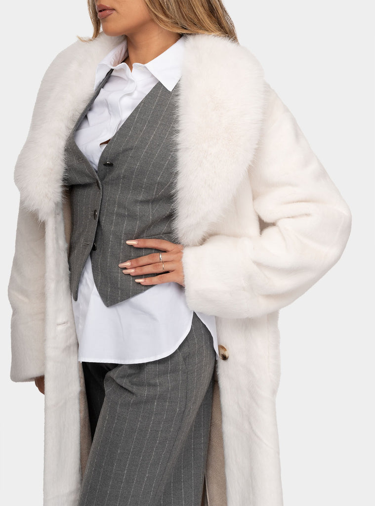 immagine-5-betta-corradi-cappotto-in-ecopelliccia-panna-cappotto-a41b247-00003pannaoffwhite