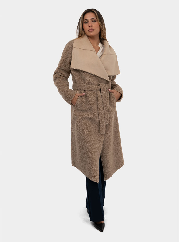 immagine-6-betta-corradi-cappotto-in-ecomontone-reversibile-beige-cappotto-a41b360-0010sabbia