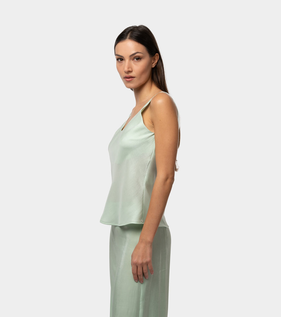 immagine-2-otto-dame-top-scollo-a-v-menta-top-tt9062-2132